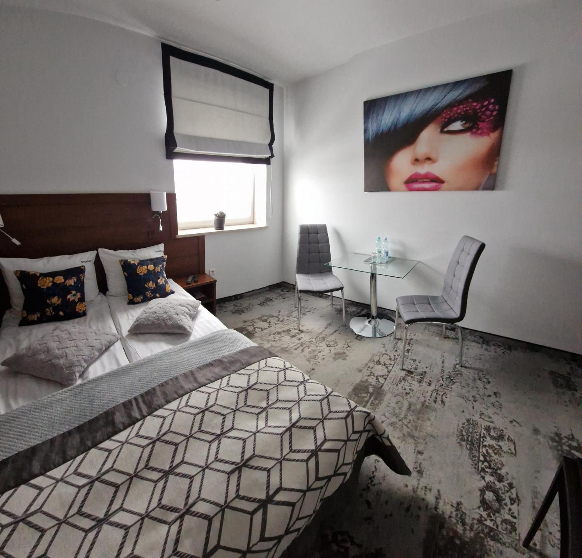 Cynamon Hotel Nowy Sacz Luaran gambar