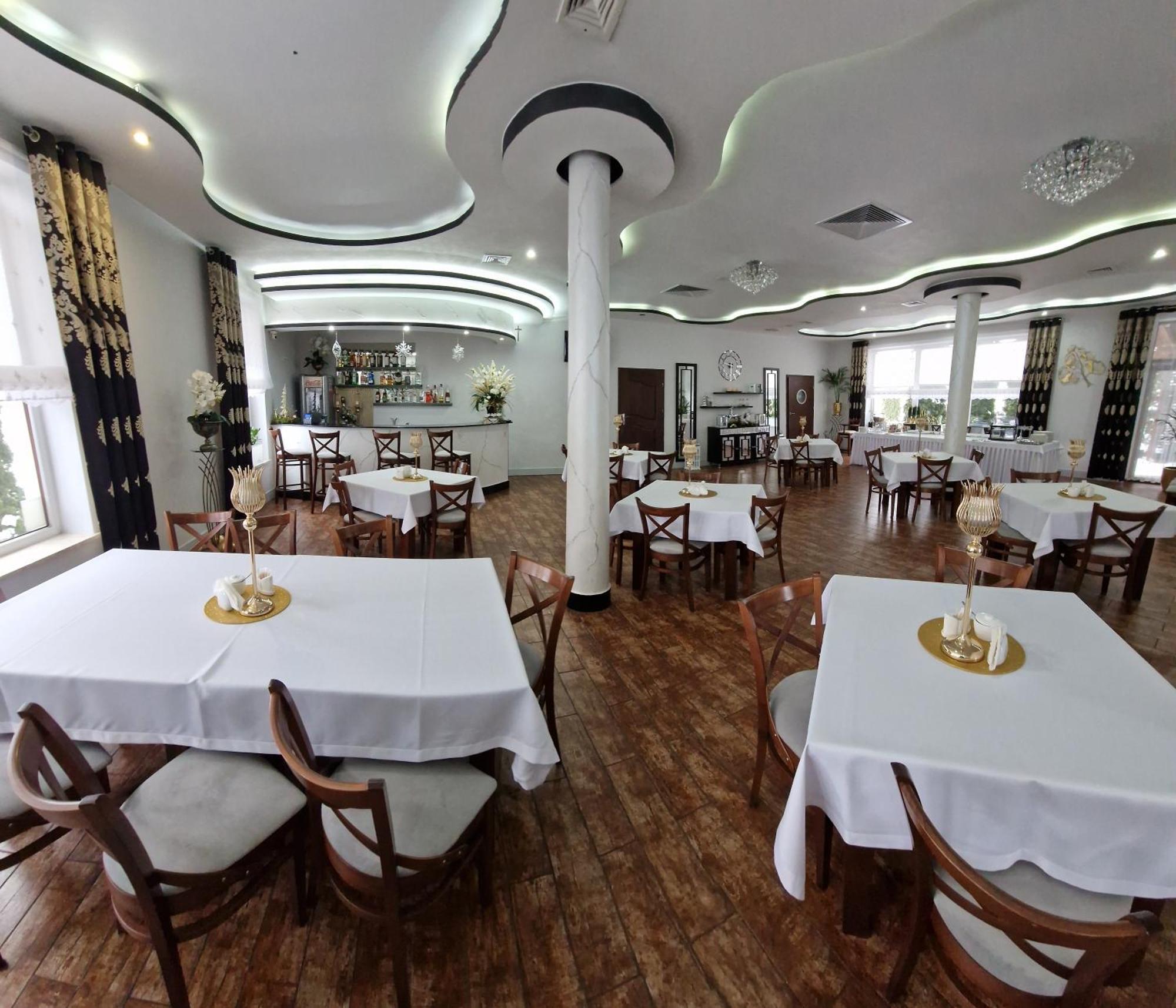 Cynamon Hotel Nowy Sacz Luaran gambar