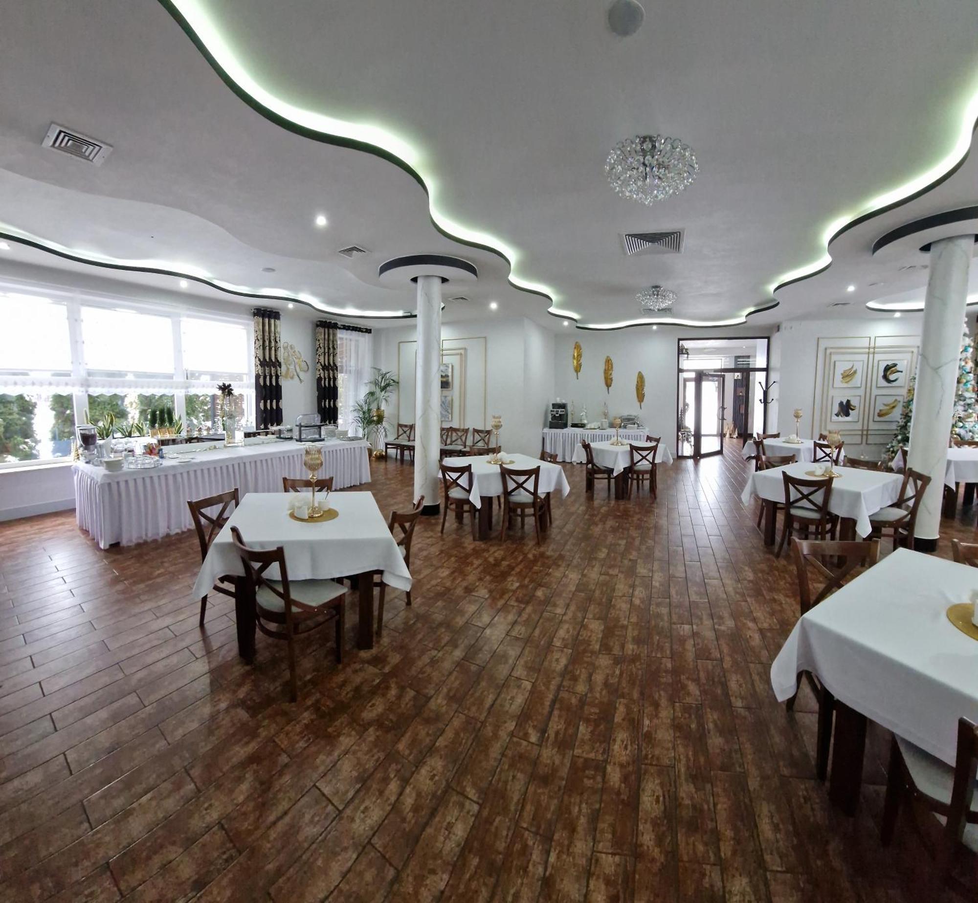 Cynamon Hotel Nowy Sacz Luaran gambar