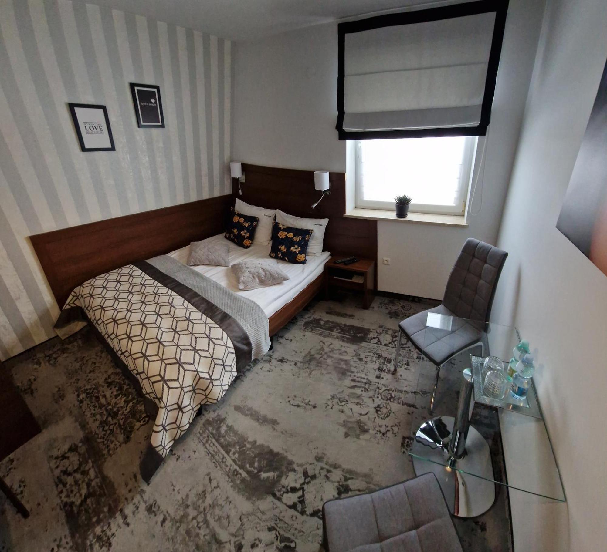 Cynamon Hotel Nowy Sacz Luaran gambar
