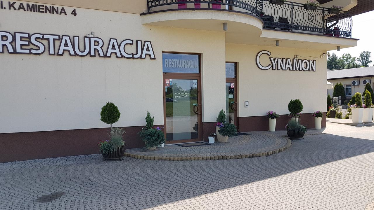 Cynamon Hotel Nowy Sacz Luaran gambar